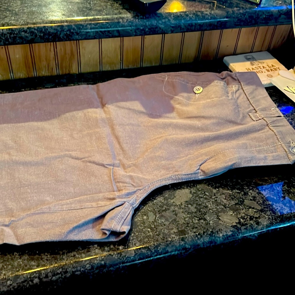 Susan Graver size medium Bermuda shorts